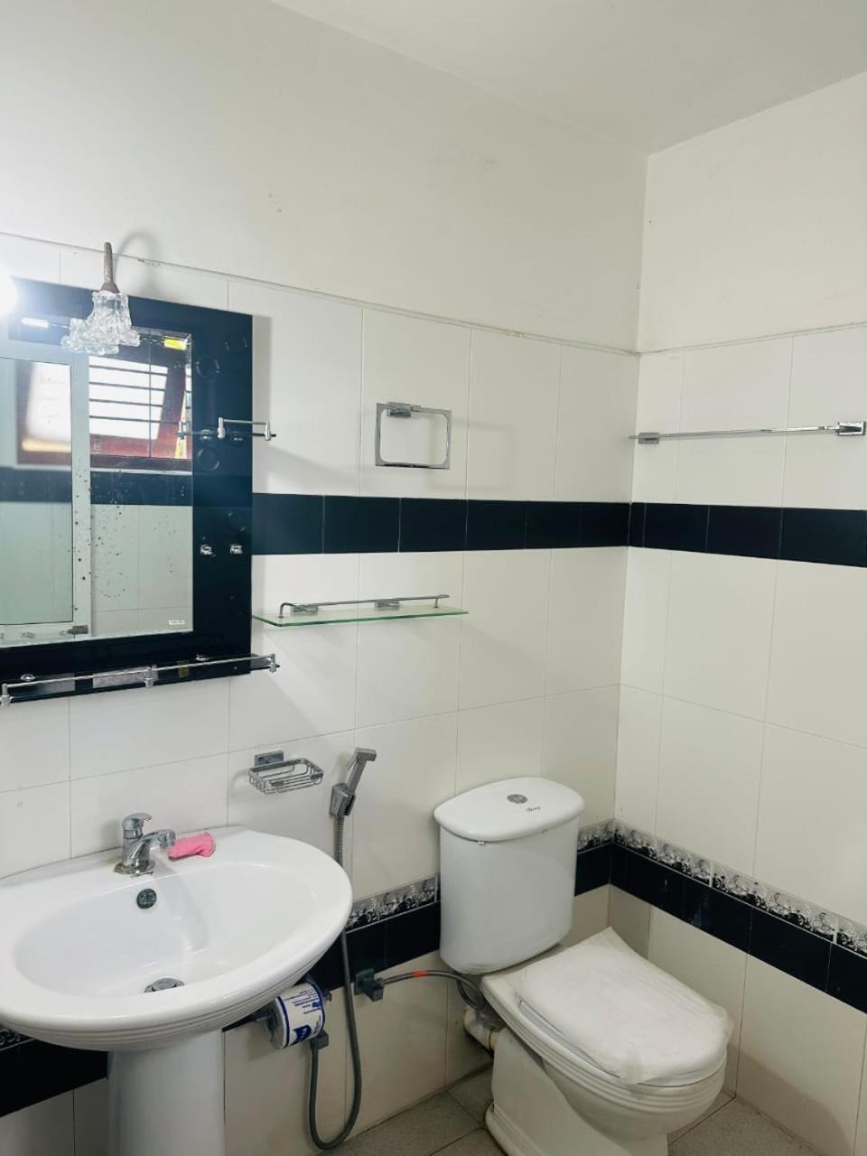 Sithum Home Stay Dikwella Exteriör bild